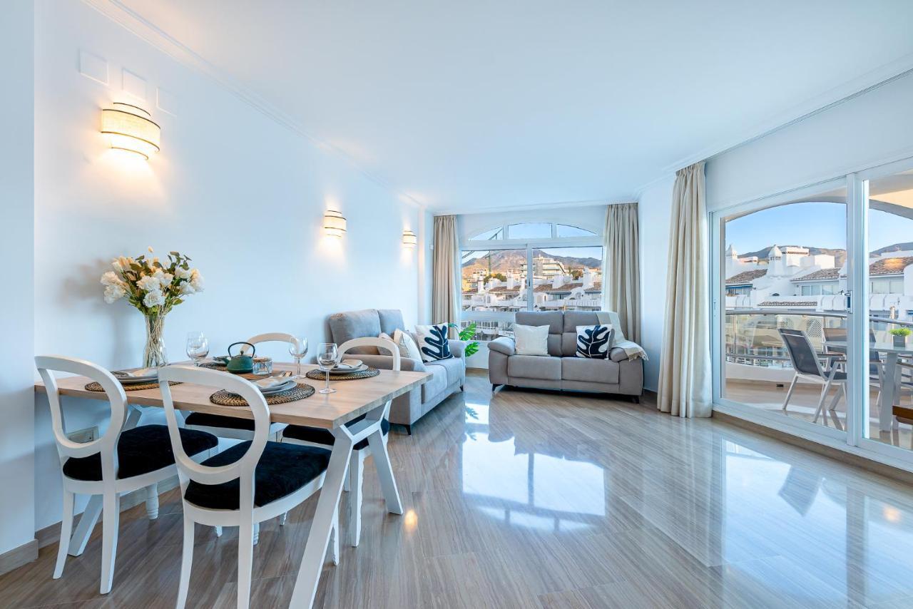 Atico Puerto Marina First Island With Sea Views And Rooftop Pool Benalmadena Ngoại thất bức ảnh